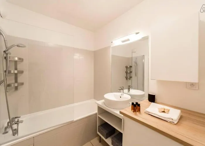 In | Cocon Part-dieu Avec Balcon Apartament *
